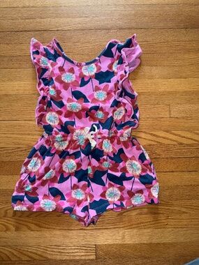 Tea Collection- Pink flutter sleeve romper- size 6